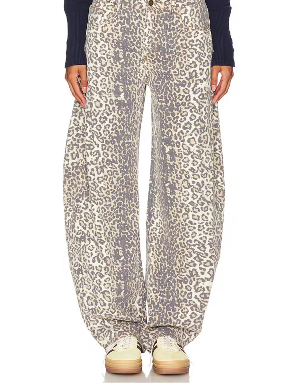 Horseshoe Jeans in Leopard Fade
LIONESS